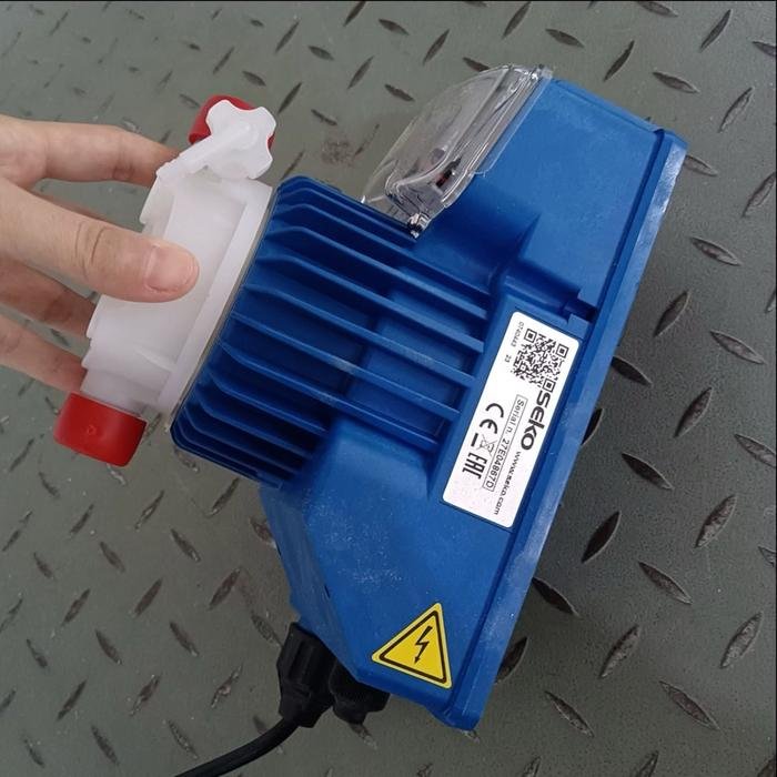 Dosing Pump SEKO AKL 803 Tekna Series Pompa Kimia 20-54 LPH Dosing pump SEKO AKL 803 Tekna Series pompa kimia 20-54 LPH – foto 3