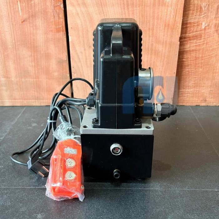 Pompa Hidrolik Listrik Barton QQ-700-2 Double Acting 700 Bar 2 Liter 220V Pompa hidrolik listrik Barton QQ-700-2 double acting 700 bar 2 liter – foto 2