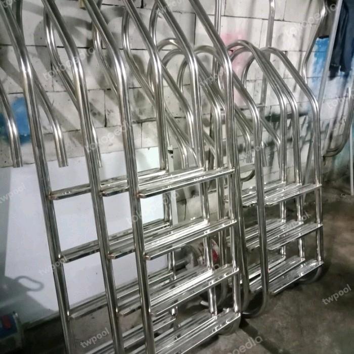 Tangga Kolam Renang Stainless SUS 304 3 Trap 1,5 Inch Tinggi 145 cm Tangga kolam renang stainless SUS 304 3 trap 1,5 inch tinggi 145 cm – foto 4